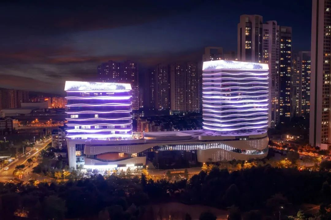 用燈光打造海浪風(fēng)帆，邀您共賞寧德市夜景新地標(biāo)