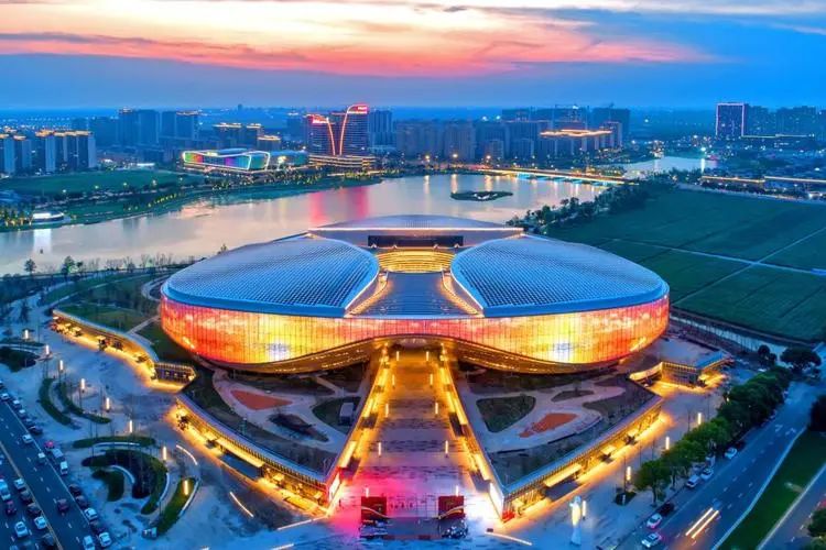 國家級工程獎大滿貫！嘉興市文化藝術中心的燈光閃耀秀湖