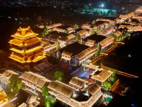 山東莒國(guó)古城文旅夜游燈光，百萬(wàn)余人共賞千年雅韻