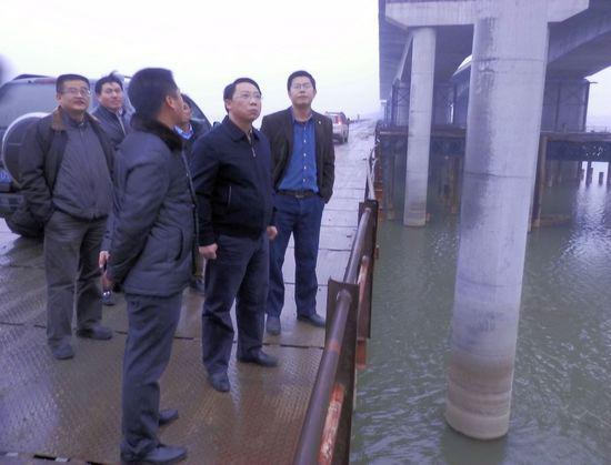 南昌市委常委、副市長劉建洋蒞臨昌南大道東延工程項(xiàng)目現(xiàn)場檢查指導(dǎo)工作